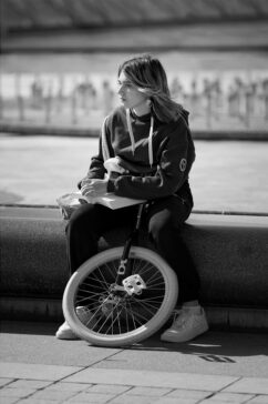 20220319-5H1A7872_MOD_BW_FRAME_resize