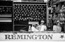2011-07-09-Canon-EOS-1V-Ilford-Delta100_00380003_MOD_BW_FRAME_resize
